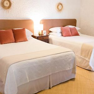Queen Room Two Queen Beds